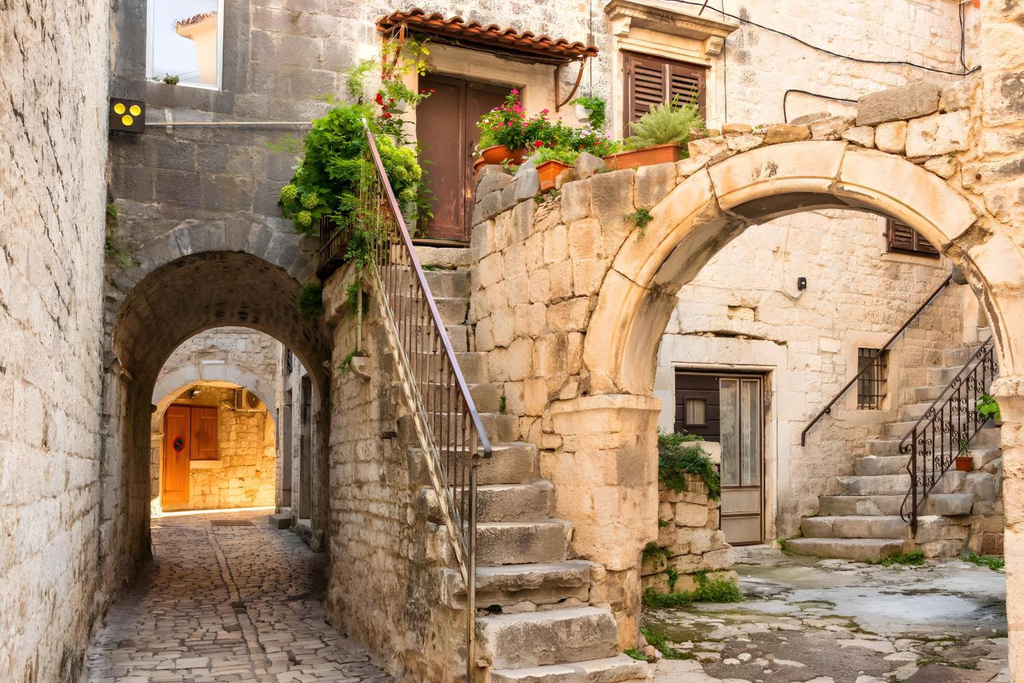 Villa Penava, Private Beach, Pool And 7Min To Trogir Exterior photo