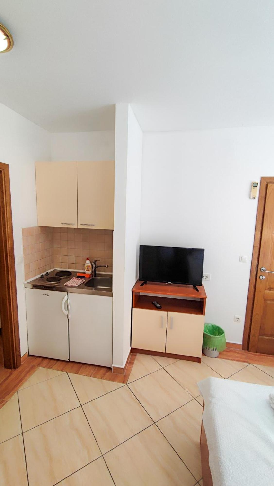 Villa Penava, Private Beach, Pool And 7Min To Trogir Room photo