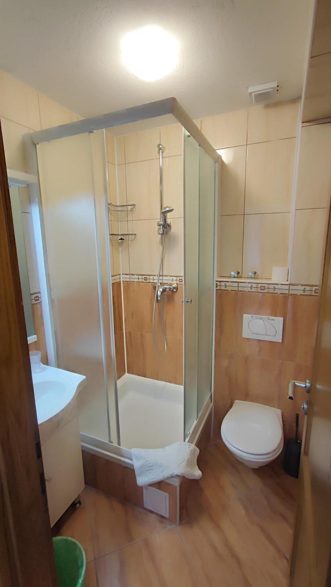 Villa Penava, Private Beach, Pool And 7Min To Trogir Room photo