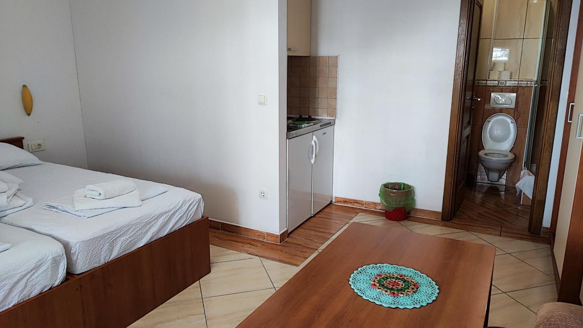 Villa Penava, Private Beach, Pool And 7Min To Trogir Room photo