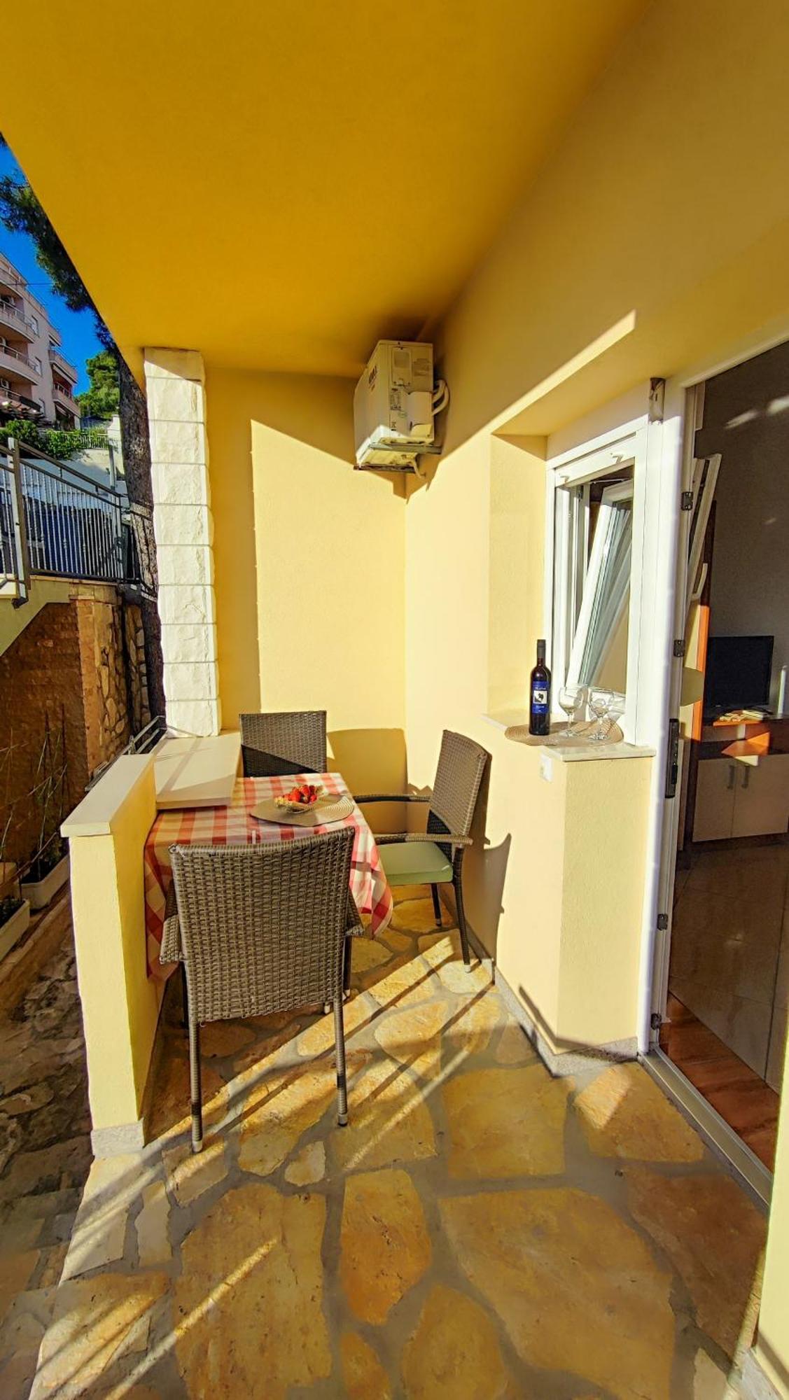 Villa Penava, Private Beach, Pool And 7Min To Trogir Room photo